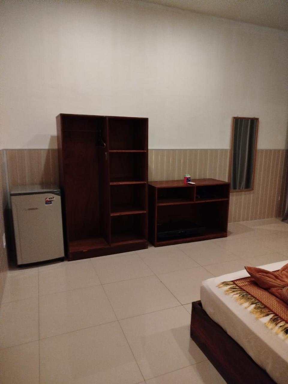 Wisma Bunda Джили Трауанган Екстериор снимка
